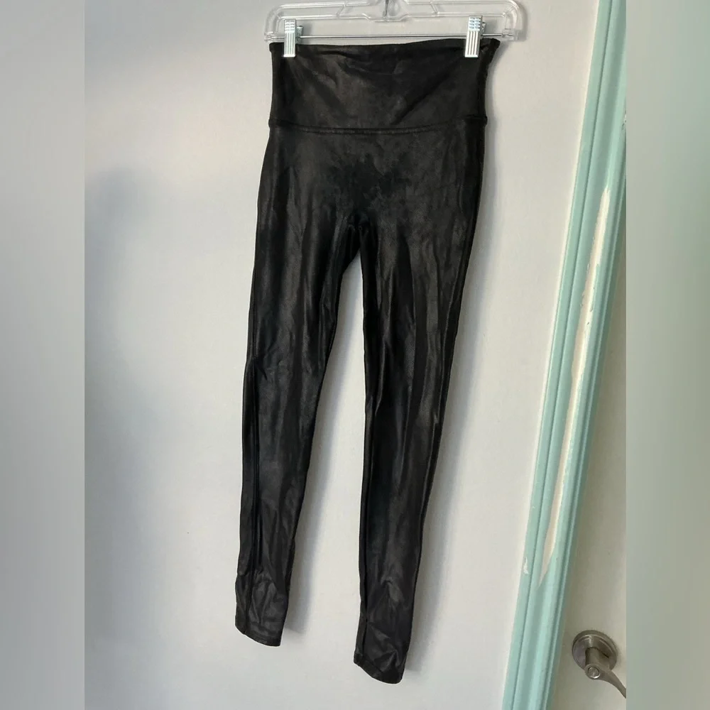 SPANX Charcoal High-Waisted Leggings